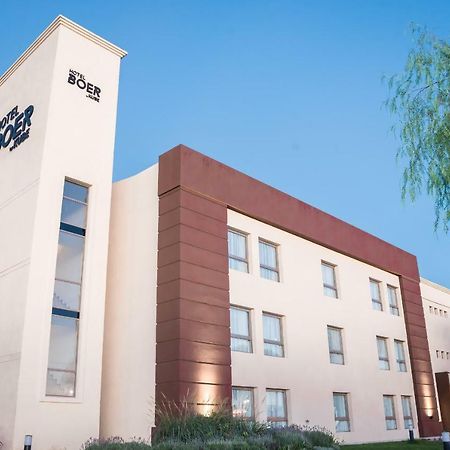 Boer Hotel By Kube Dean Funes Exterior photo